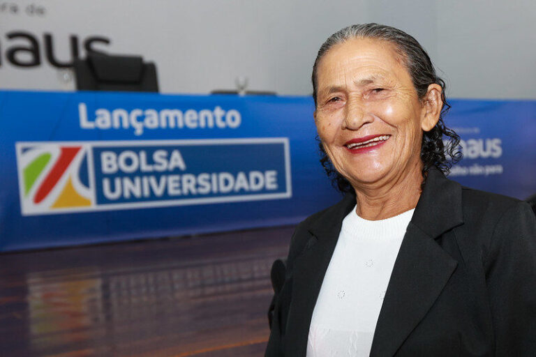 Prefeito David Almeida lança edital do Bolsa Universidade 2026 com mais de 40 mil oportunidades de graduação em Manaus