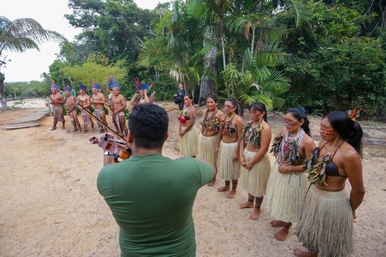 ‘Orquestra na Floresta’ encanta público na aldeia Cipiá e marca novo capítulo no diálogo cultural da Amazônia