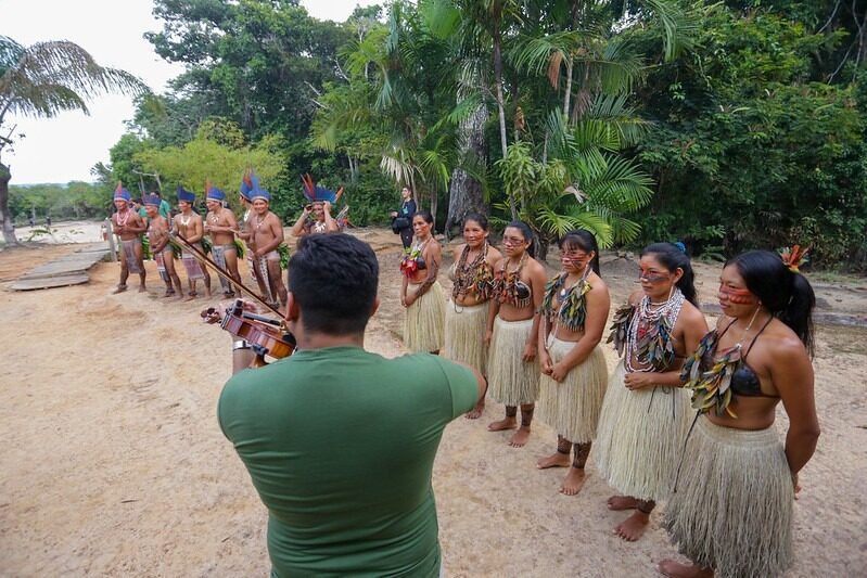 ‘Orquestra na Floresta’ encanta público na aldeia Cipiá e marca novo capítulo no diálogo cultural da Amazônia