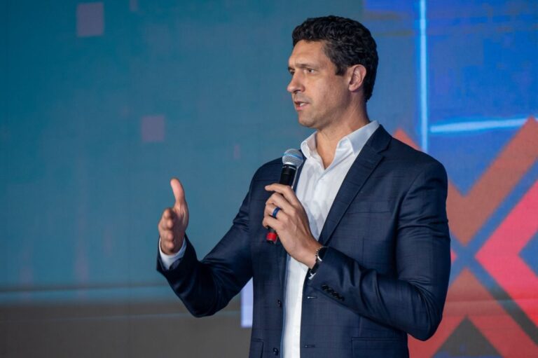 Gustavo Borges abre Encontro Amazônico de Educação Física: Programação Completa e Detalhes do Evento