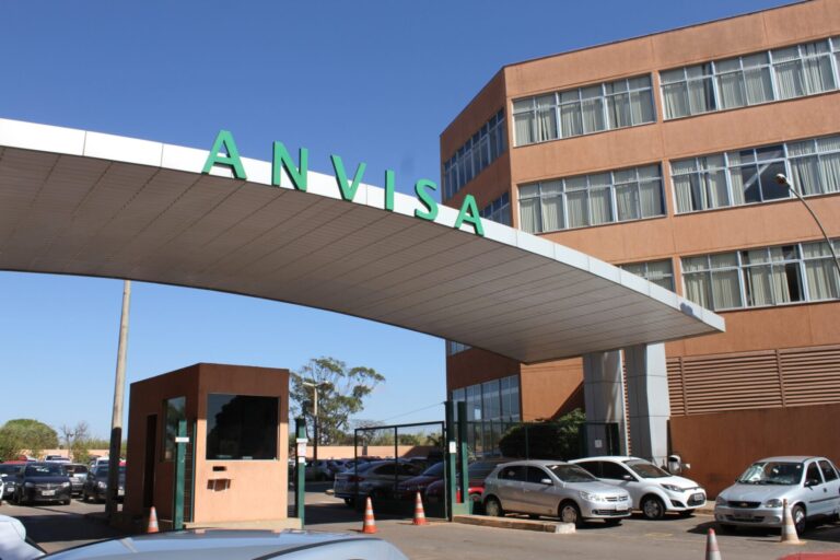 Anvisa proíbe venda de produtos de cannabis e cogumelos sem registro no Brasil