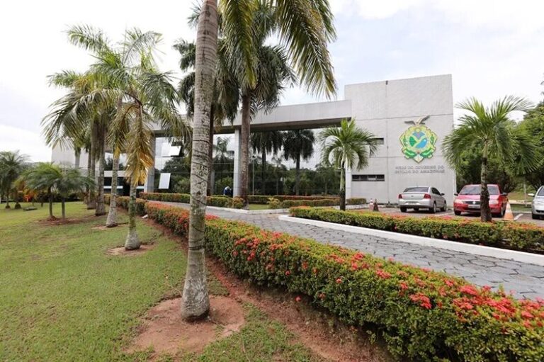 Governo do Amazonas decreta ponto facultativo e servidores terão feriado prolongado de cinco dias