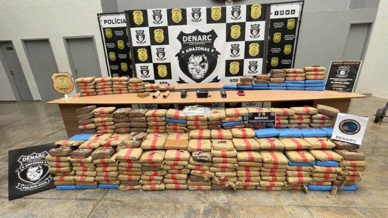 Polícia Civil apreende cerca de 300 kg de skunk avaliados em R$ 5,5 milhões em Manaus