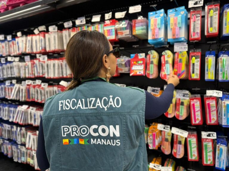 Procon Manaus divulga pesquisa com variação de até 300% nos preços de material escolar em 2026