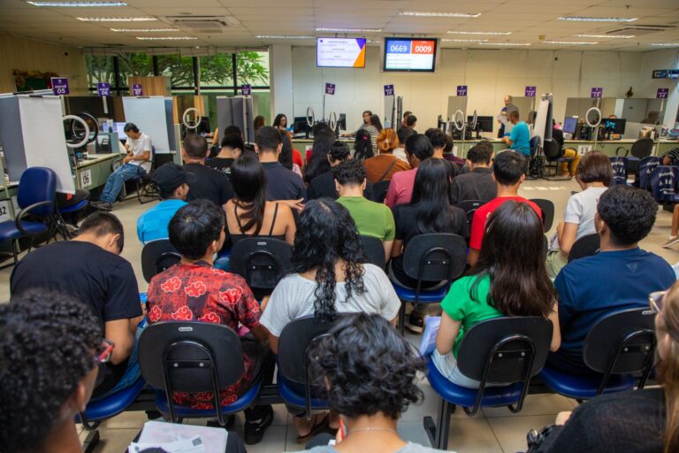 TRE-AM reinicia atendimentos presenciais e reforça prazo para regularização eleitoral até 6 de maio