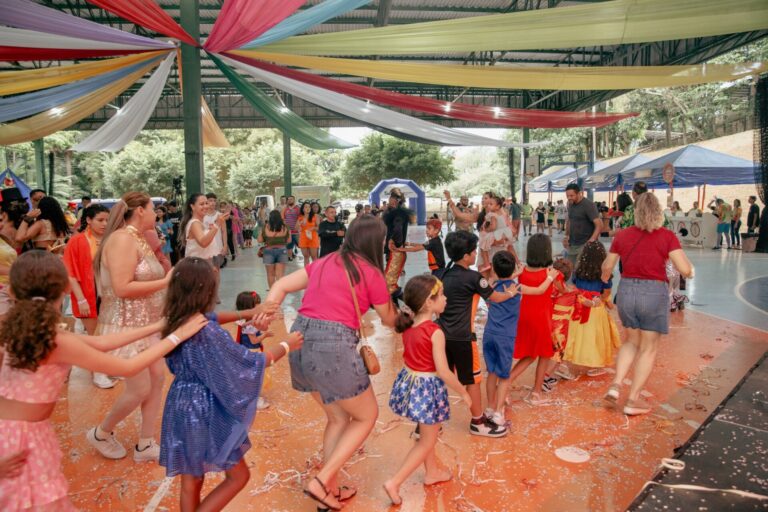 “Meu Bloquinho” agita o Carnaval infantil no Sesc Balneário com concurso de fantasias e atrações para toda a família