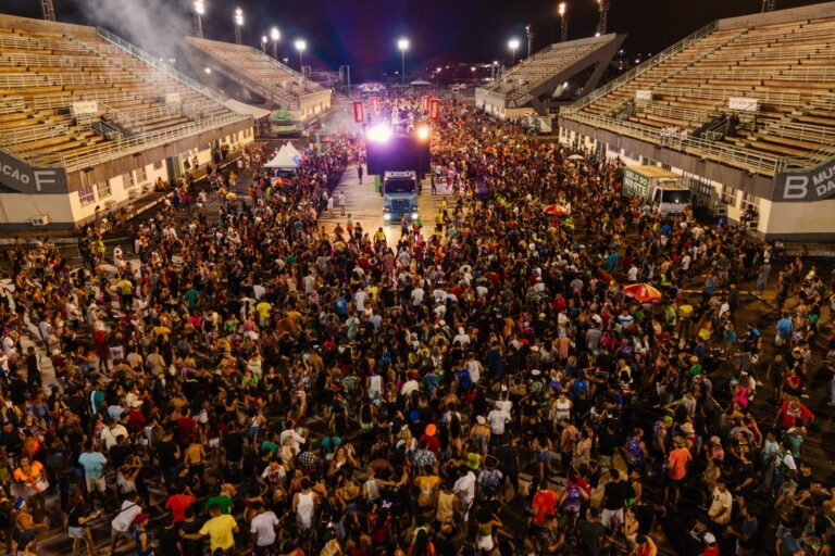 Frevolês do Galo de Manaus 2026 já estão à venda para Área VIP Cheetos