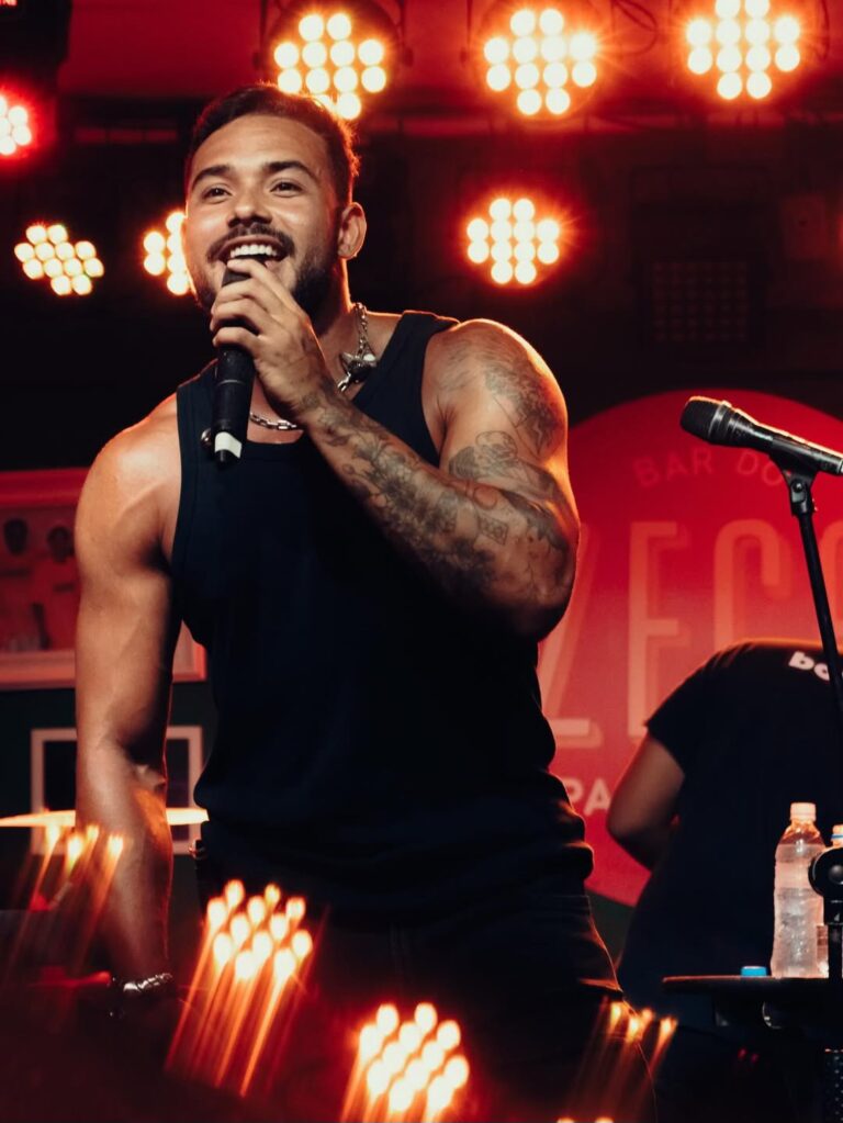 BokaLoka se apresenta em Manaus no evento Pagode 92, no dia 11 de abril