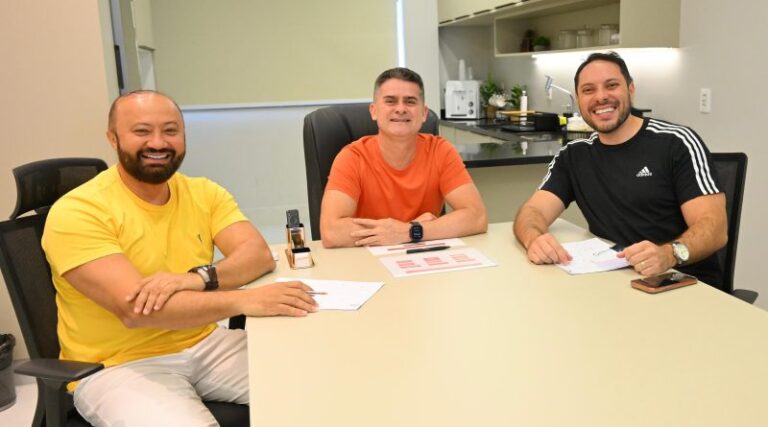 David Almeida propõe ampliar modelo educacional de Manaus para todo o Amazonas